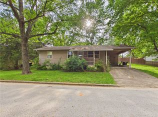 804 N Robinson St, Harrison, AR 72601