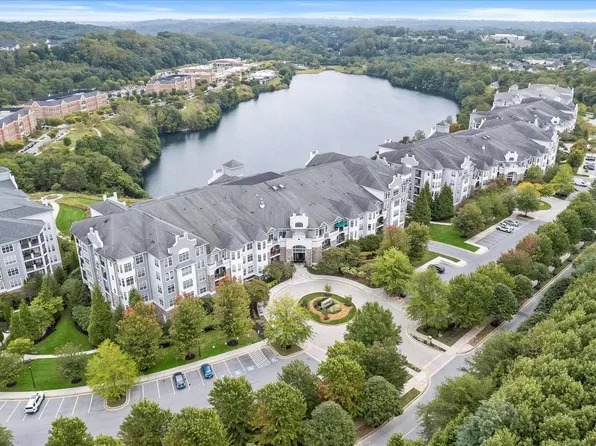 3000 Stone Cliff Dr Unit 102, Baltimore, MD 21209