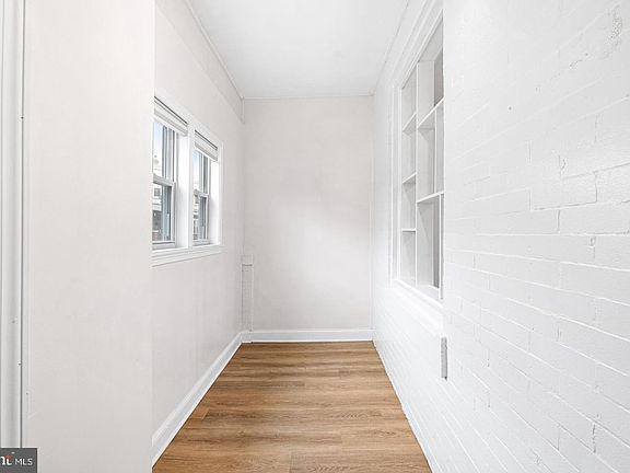 2nd image of 5428 Regent St