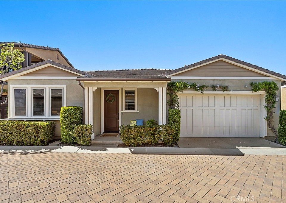 1st image of 109 Cerrero Ct