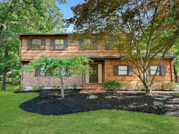 19 York Drive, New City, NY 10956