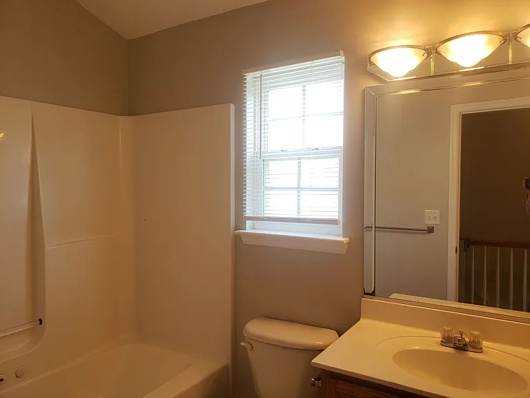 8129 Redmon Rd #B — Photo 12