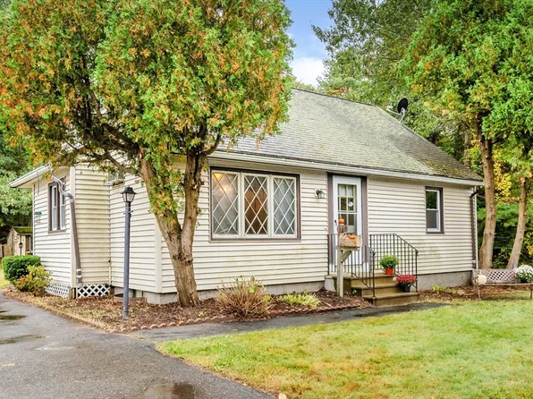 169 W Mountain St, Worcester, MA 01606