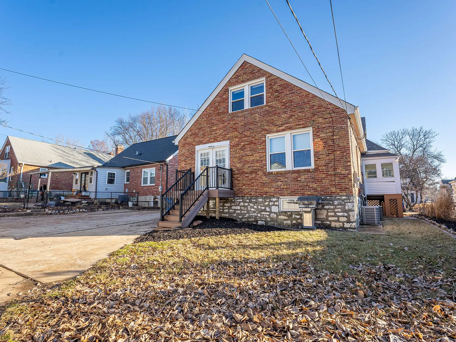 4 bed, 1941 sqft, $4,500 — Photo 4