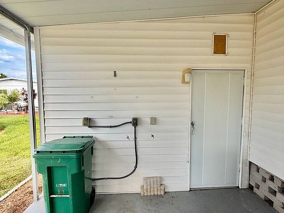 5th image of 751 10th St E #200