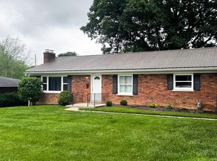1040 Algonquin Trl, Frankfort, KY 40601