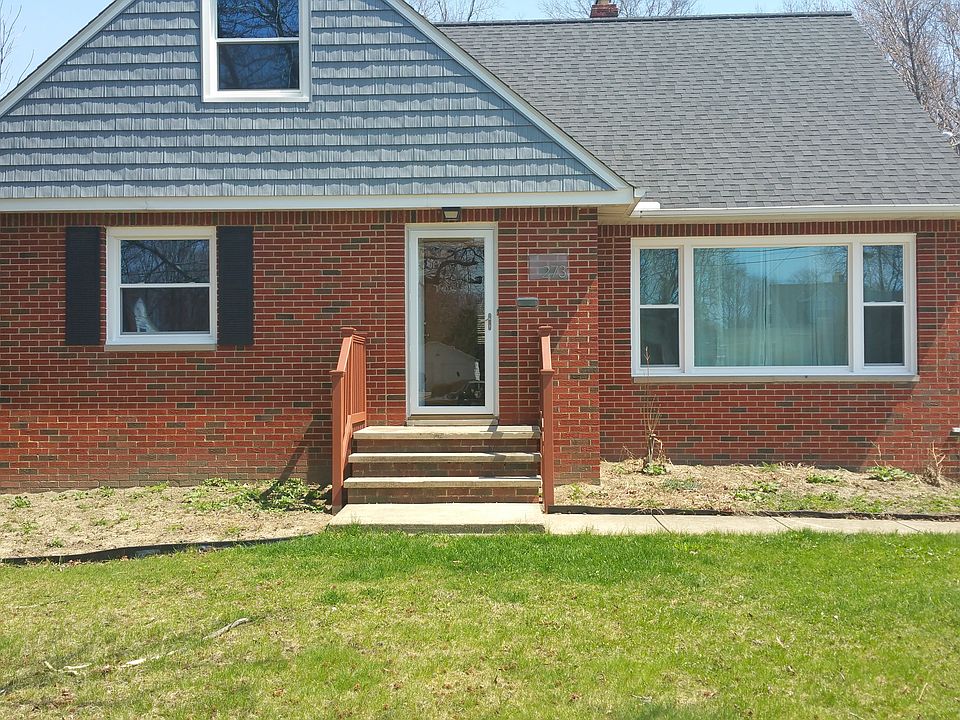 1st image of 273 E 280th St