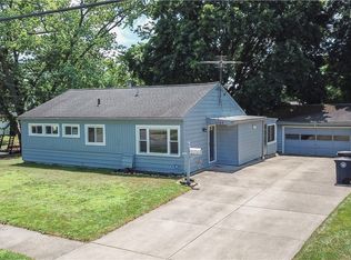 1182 Sarlson Ave, Akron, OH 44314