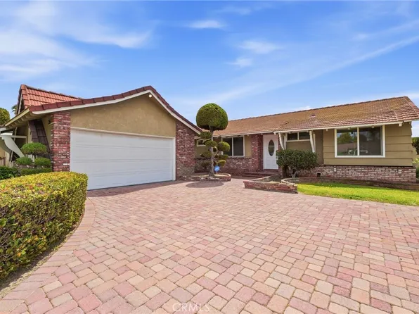 2554 W Chanticleer Rd, Anaheim, CA 92804