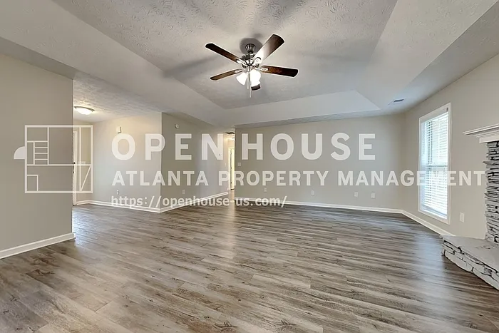 70 Leighs Grove Way — Photo 5