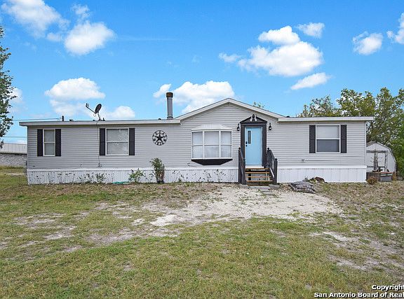 3rd image of 18703 County Road 5740