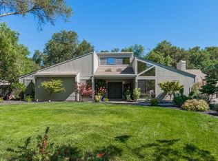 7125 Robin Hood Way, Granite Bay, CA 95746