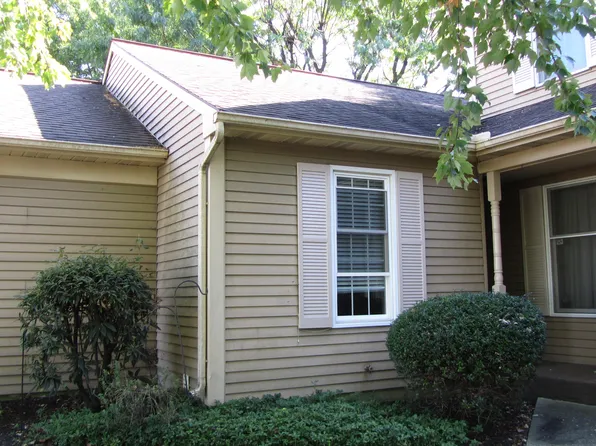 58 Ashlea Vlg, New Holland, PA 17557