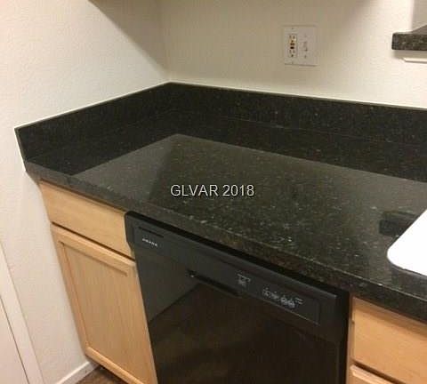 5th image of 950 Seven Hills Dr APT 1415