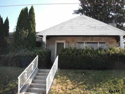 418 Ridge Ave, Mc Sherrystown, PA, 17344