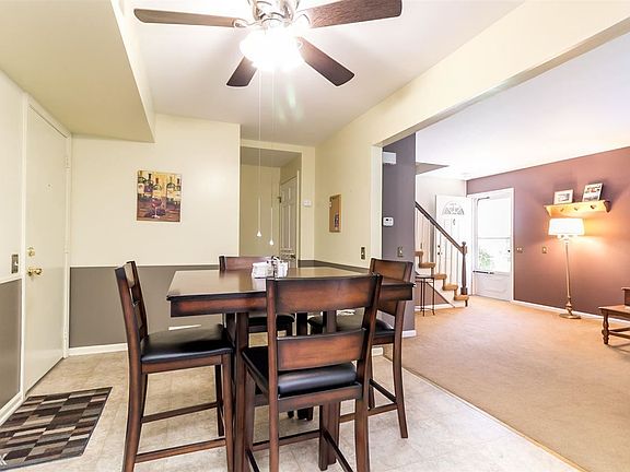 5th image of 42214 Toddmark Ln