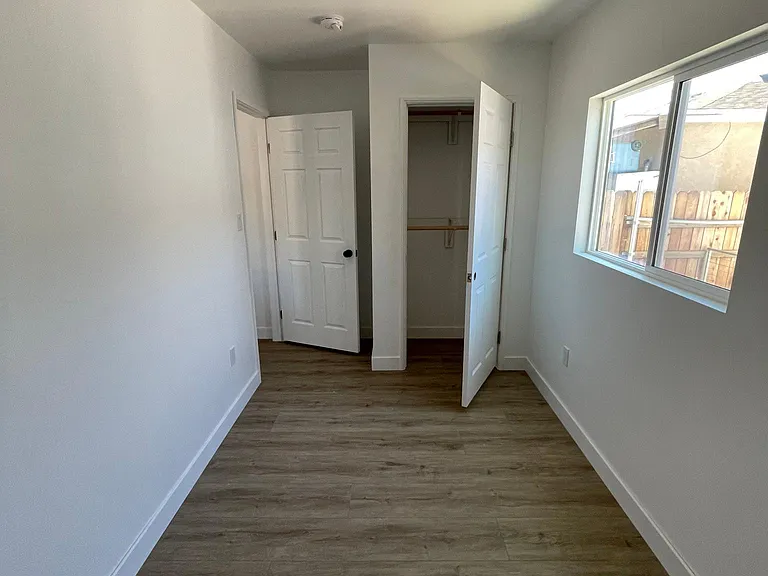 13224 Filmore St #1/2 — Photo 11