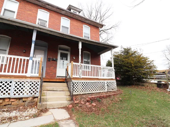 5 Broad St, Ephrata, PA 17522