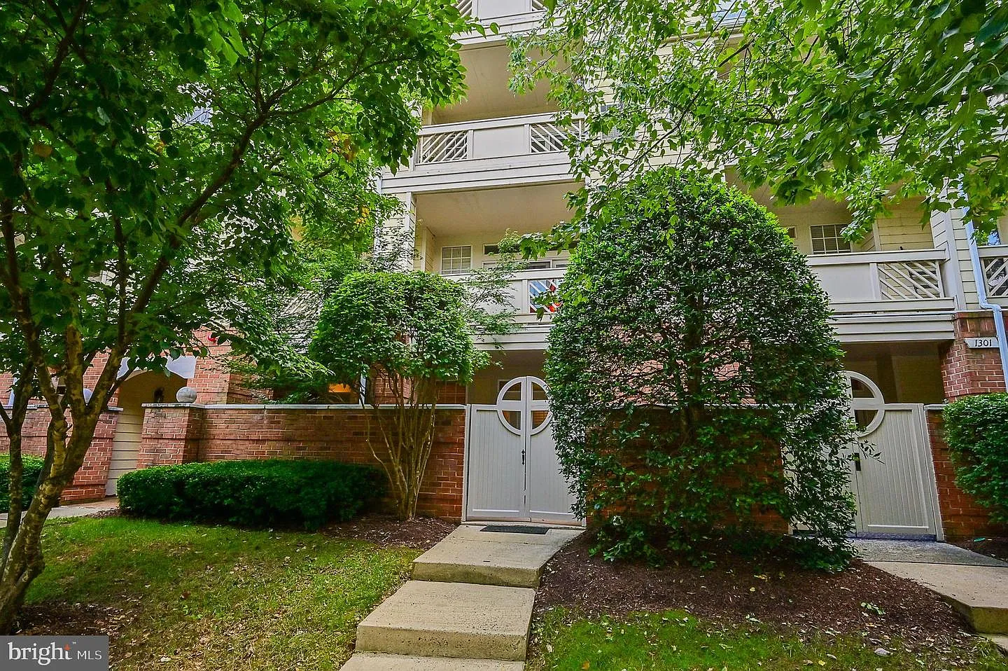 1303 Garden Wall Ct #904 photo 1