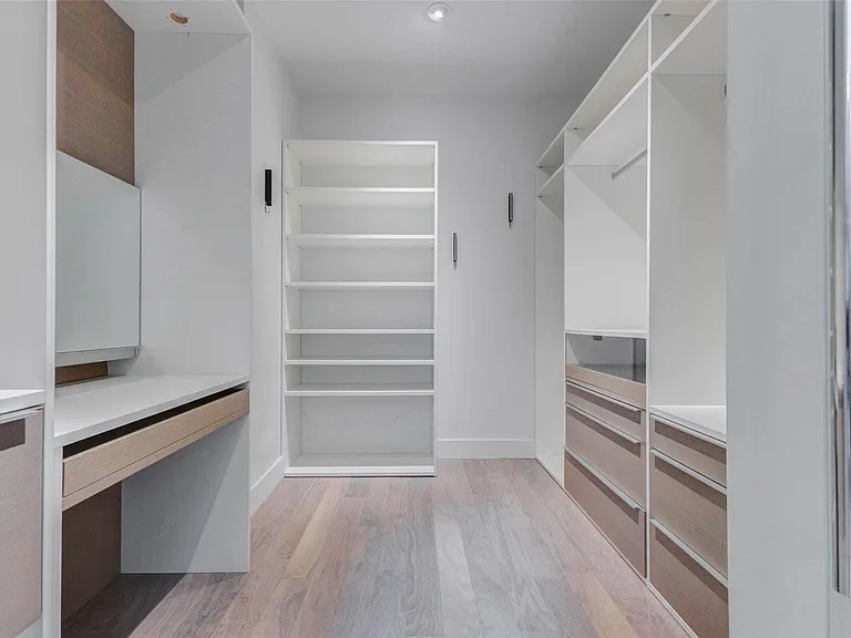 1222 Marconi St — Photo 14