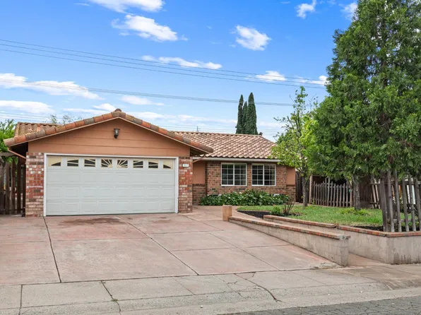 3932 Galbrath Dr, North Highlands, CA 95660