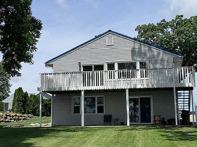 W10605 Blackhawk TRAIL UNIT W10607, Fox Lake, WI 53933 | MLS #1880253 ...