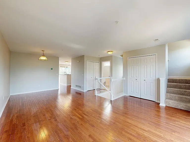 2990 Barclay Way — Photo 12