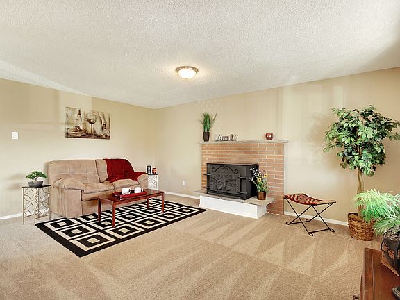 2nd image of 9023 S Fawcett Ave