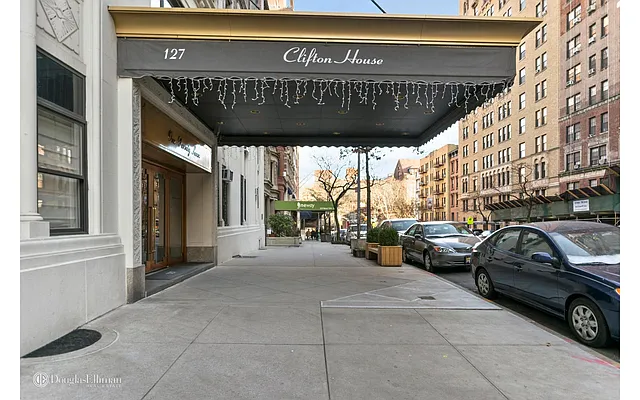 Sold by Douglas Elliman | media 18