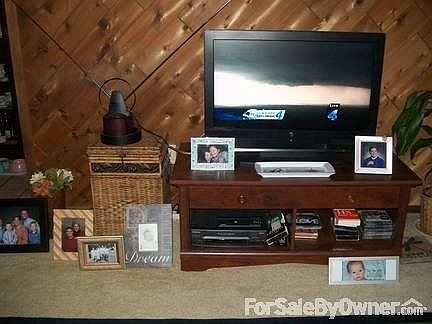 Livingroom Cedar Panel Wall