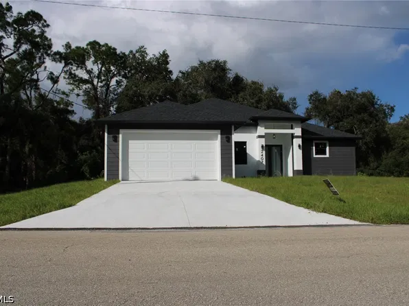 2407 E 19th St, Lehigh Acres, FL 33972