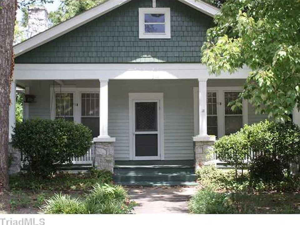 1st image of 304 Florence St