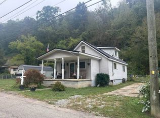 1224 Branch Rd, Belle, WV 25015