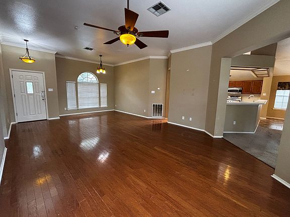 2nd image of 3904 Kristencreek Ln