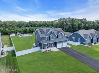 14 Eagle Ridge Ln, West Creek, NJ 08092