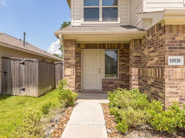 19539 Manduca Dr, New Caney, TX 77357
