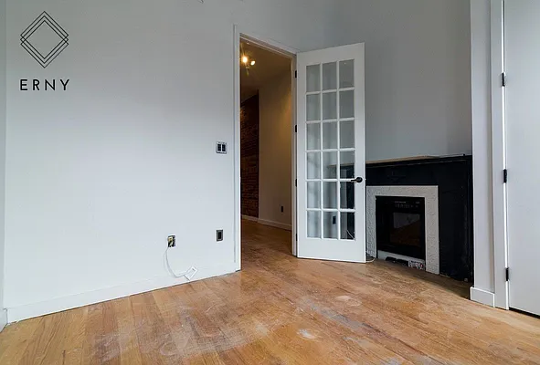 Rented by Commercial Capital Resources INC | media 1