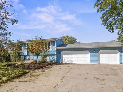 5391 Cottage Ave, White Bear Township, MN, 55110