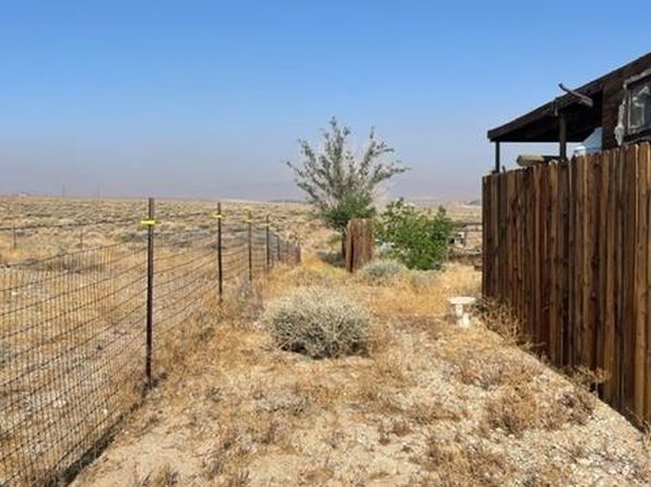 4505 Shirlee Ave, Silver Springs, NV 89429