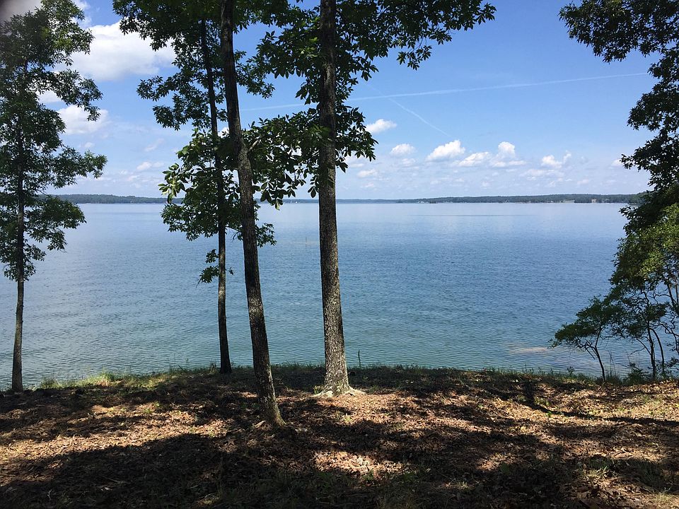 2nd image of 9 Dawson Point