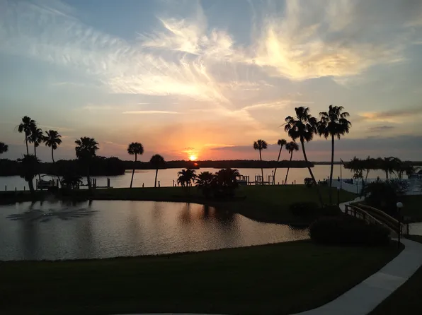 760 S Brevard Ave, Cocoa Beach, FL 32931