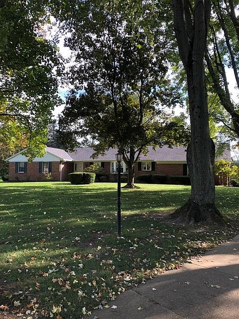 1st image of 20 Milan Manor Dr