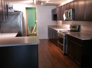 109 N Ogden St, Sturgeon, MO 65284