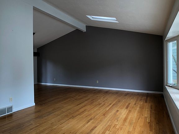 3rd image of 6641 Nancy Dr
