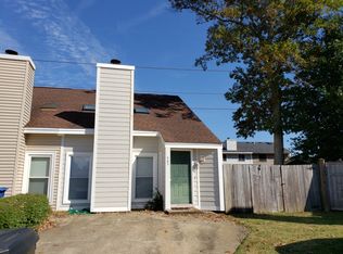 405 Back Acres Ct, Virginia Beach, VA 23454