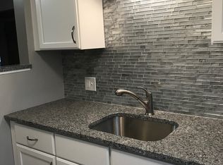 19101 Hilliard Blvd APT 4, Rocky River, OH 44116