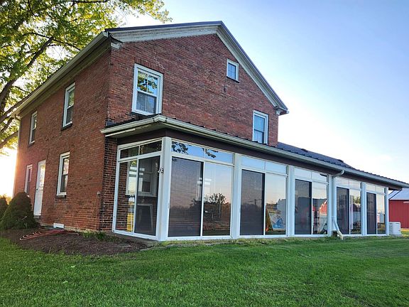 4th image of 7603 Darrow Rd