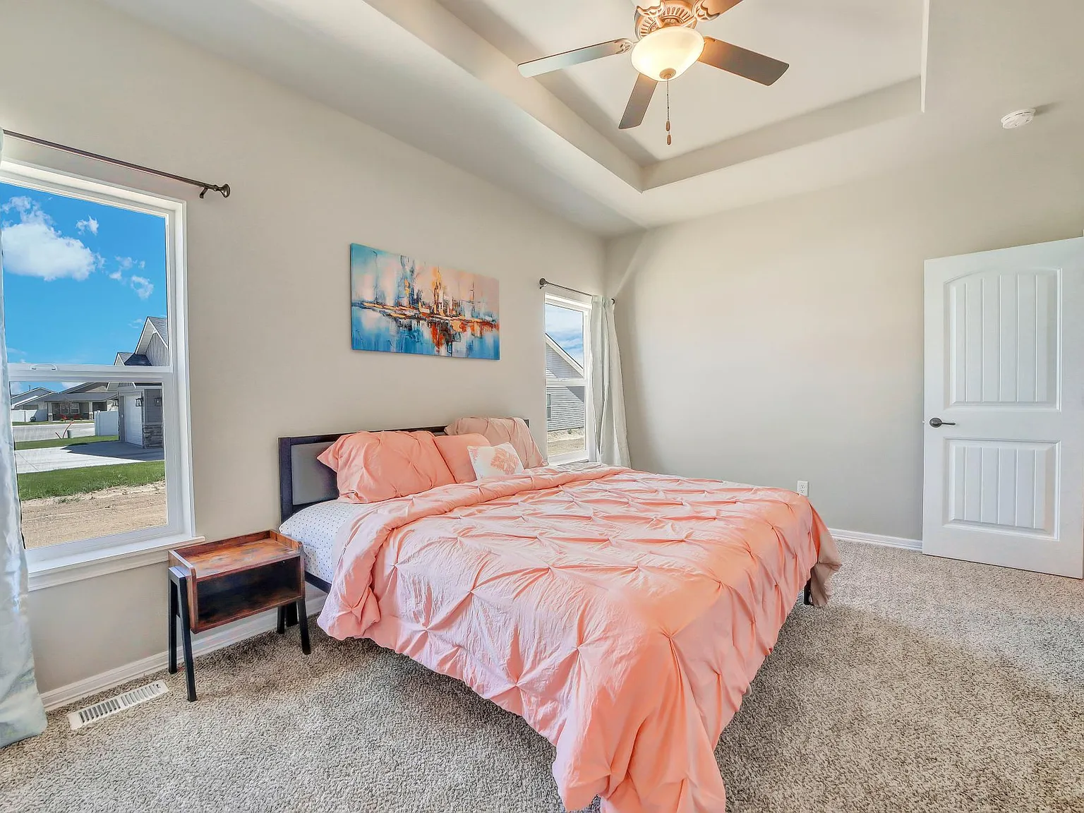 1142 White Birch Ave — Photo 3