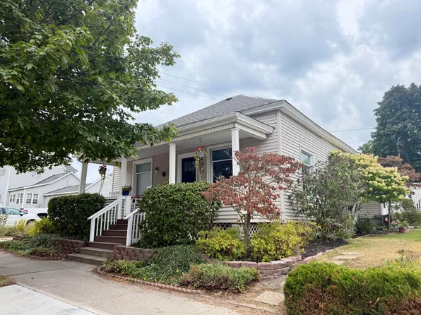 404 W Court St, Ludington, MI 49431