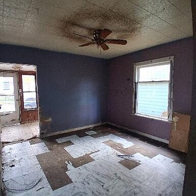 3rd image of 3015 Lemuel St